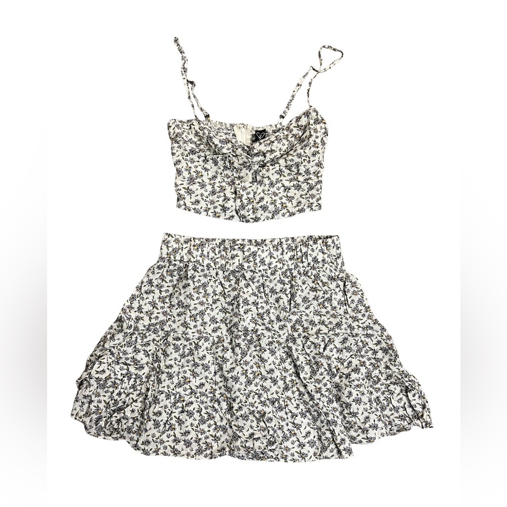 Windsor Floral Two-Piece Set